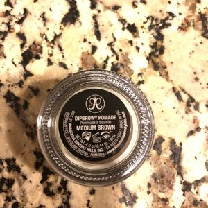 Anastasia Dipbrow Pomade - Medium Brown